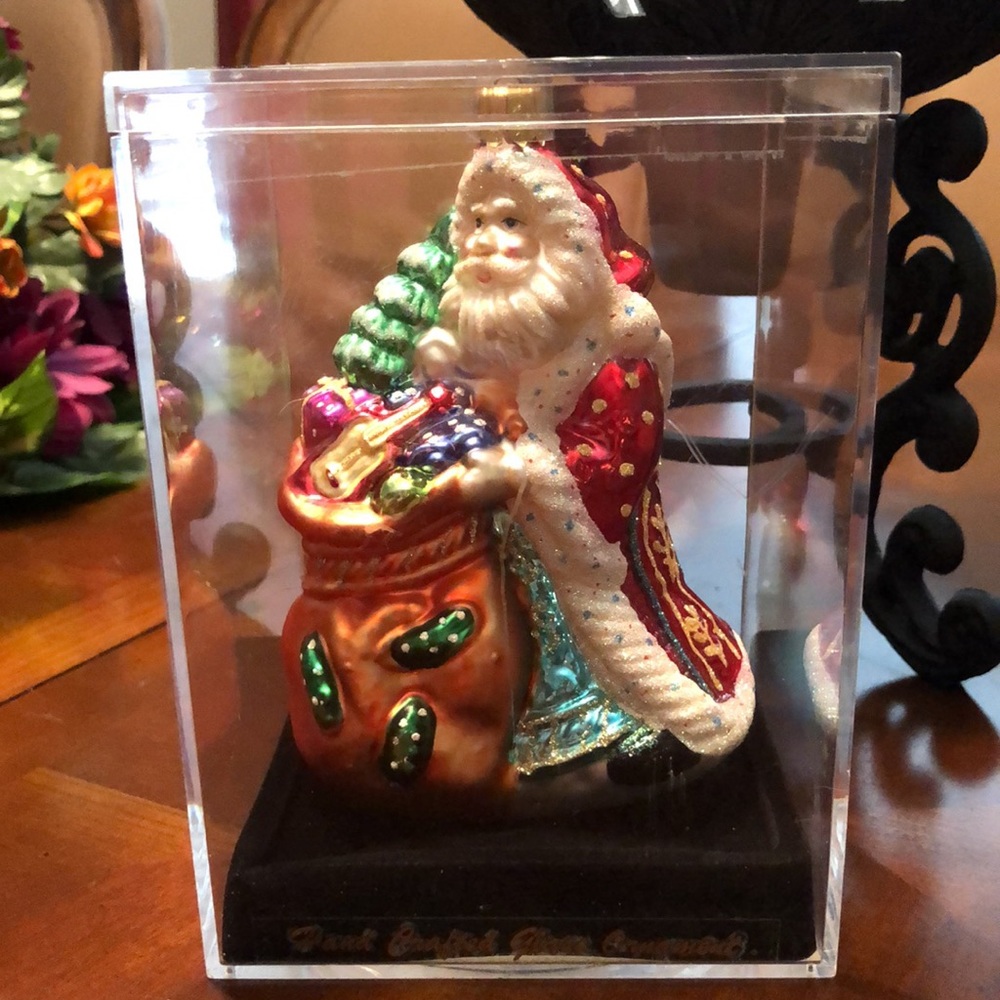Unique Treasures Hand Crafted Blown Glass Santa Ornament in original plastic box